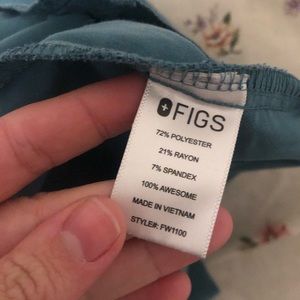 large figs hydrogreen scrub top (L)